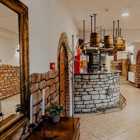Ξενοδοχείο Hotel Mlawa *